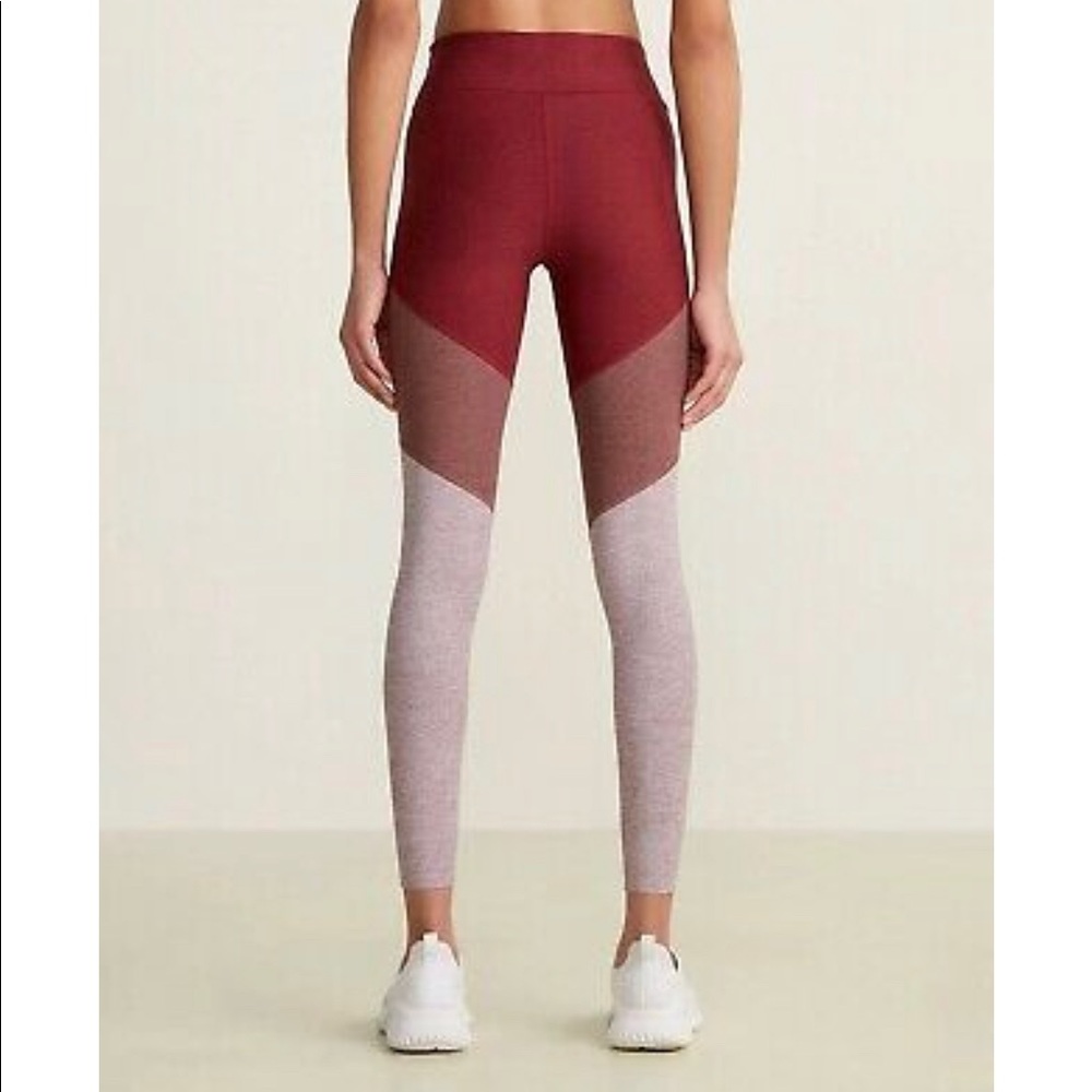 Outdoor Voices 7/8 Spring Leggings in Cabernet - Size Small